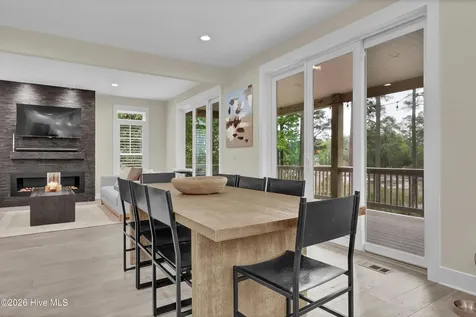 346 Shore Point Drive Wilmington NC 28411