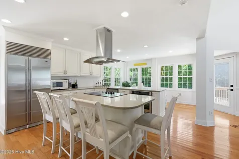 9707 Green Glen Road Emerald Isle NC 28594