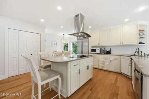 9707 Green Glen Road Emerald Isle NC 28594