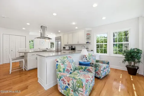 9707 Green Glen Road Emerald Isle NC 28594