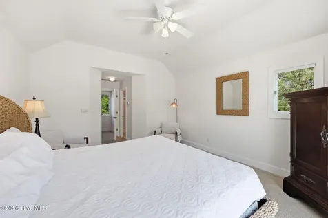 9707 Green Glen Road Emerald Isle NC 28594