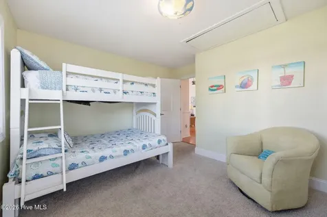 9707 Green Glen Road Emerald Isle NC 28594