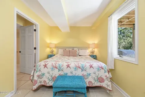 9707 Green Glen Road Emerald Isle NC 28594