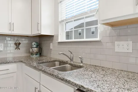 421 Frida Road New Bern NC 28560