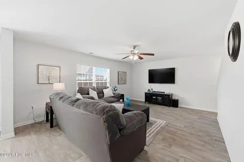 421 Frida Road New Bern NC 28560