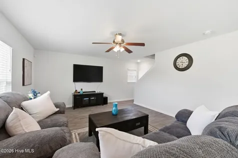 421 Frida Road New Bern NC 28560