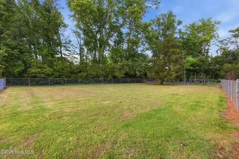 631 Selwin Road Belvidere NC 27919