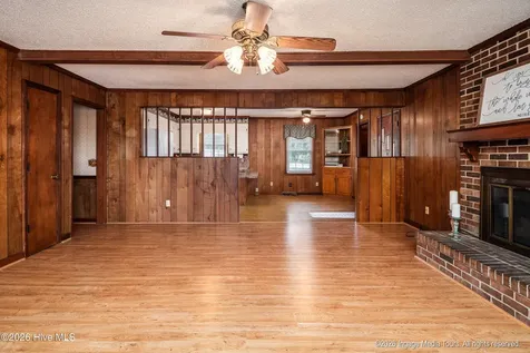 4824 Four Way Road Hookerton NC 28538