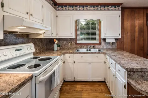 4824 Four Way Road Hookerton NC 28538