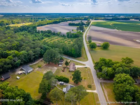 4824 Four Way Road Hookerton NC 28538