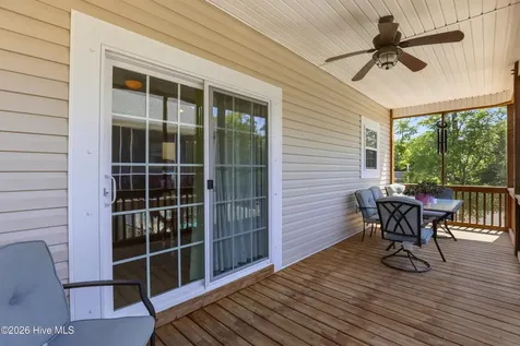332 NE 52nd Street Oak Island NC 28465