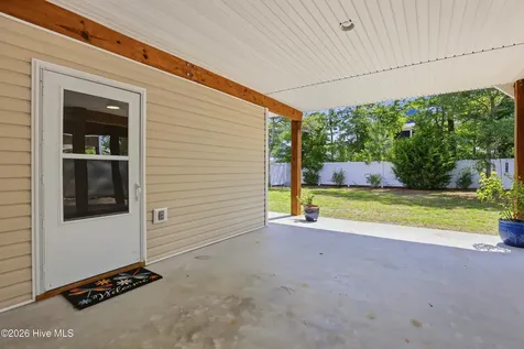 332 NE 52nd Street Oak Island NC 28465