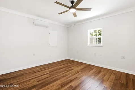 332 NE 52nd Street Oak Island NC 28465