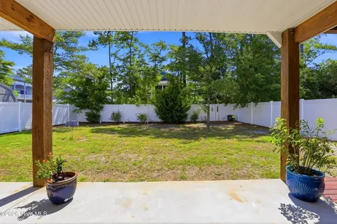 332 NE 52nd Street Oak Island NC 28465