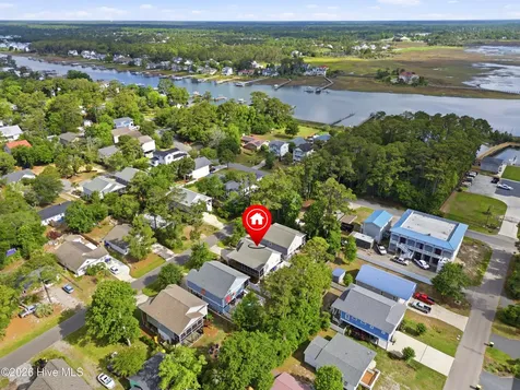 332 NE 52nd Street Oak Island NC 28465