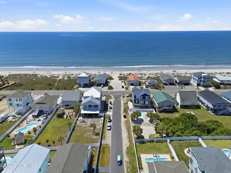 332 NE 52nd Street Oak Island NC 28465