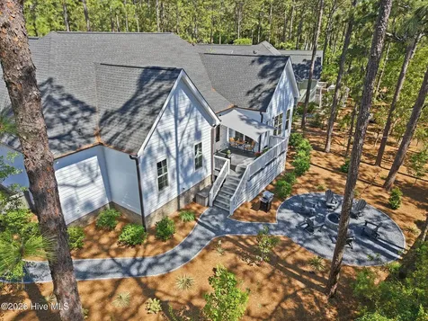 95 Baltusrol Lane Pinehurst NC 28374
