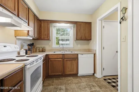1 Portwest Townhouses Court Swansboro NC 28584