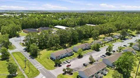 1 Portwest Townhouses Court Swansboro NC 28584
