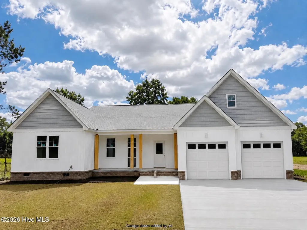 2886 Fox Run Circle Kinston NC 28504