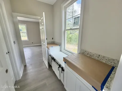 2886 Fox Run Circle Kinston NC 28504