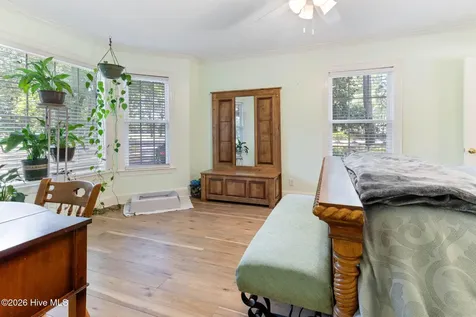 2006 W Broad Street Elizabethtown NC 28337