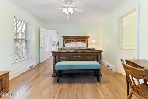2006 W Broad Street Elizabethtown NC 28337