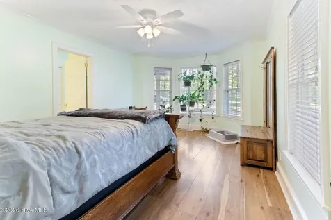 2006 W Broad Street Elizabethtown NC 28337