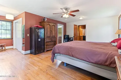 2006 W Broad Street Elizabethtown NC 28337