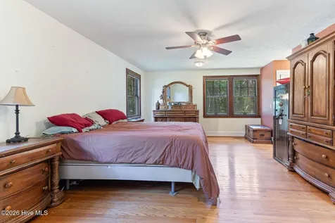 2006 W Broad Street Elizabethtown NC 28337