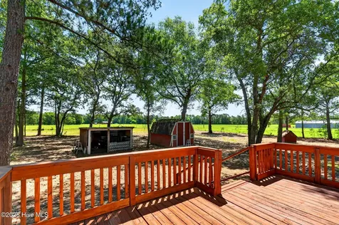 21549 Nc 210 Ivanhoe NC 28447
