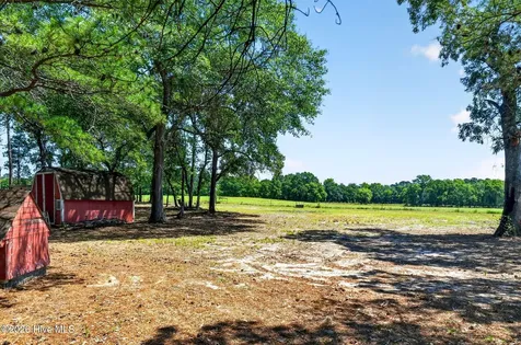 21549 Nc 210 Ivanhoe NC 28447