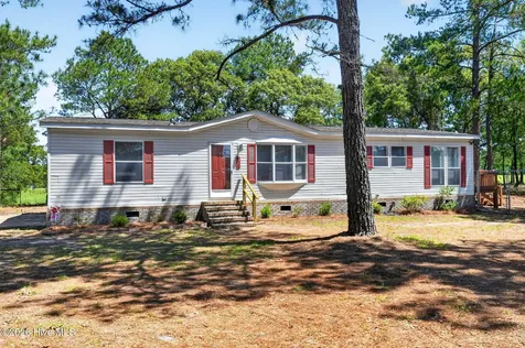 21549 Nc 210 Ivanhoe NC 28447