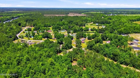 214 Ola Belle Road Burgaw NC 28425