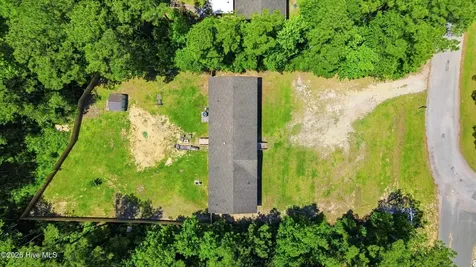 214 Ola Belle Road Burgaw NC 28425