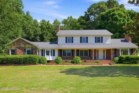 450 Davenport Farm Road Winterville NC 28590