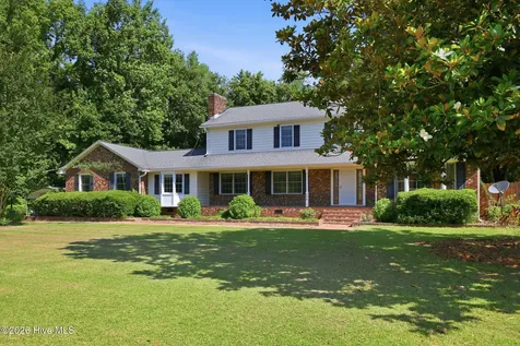 450 Davenport Farm Road Winterville NC 28590