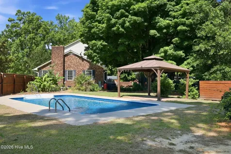 450 Davenport Farm Road Winterville NC 28590
