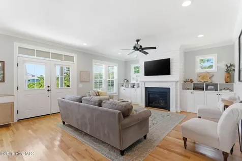 804 Texas Avenue Carolina Beach NC 28428