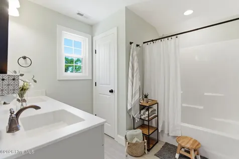 804 Texas Avenue Carolina Beach NC 28428