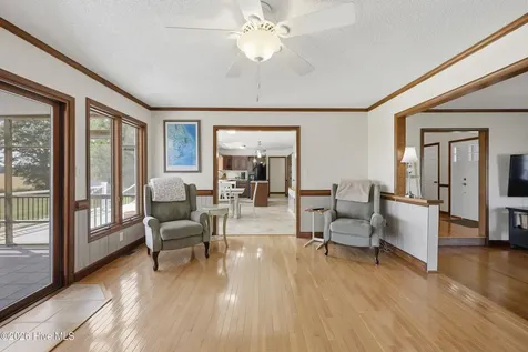 215 Bayshore Drive Elizabeth City NC 27909