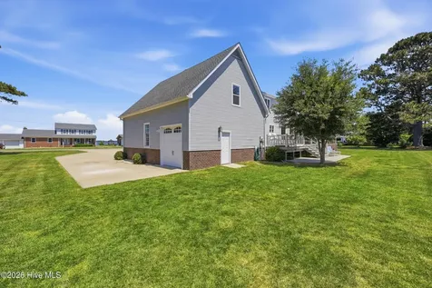 215 Bayshore Drive Elizabeth City NC 27909