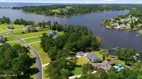 356 Southern Plantation Drive S Oriental NC 28571