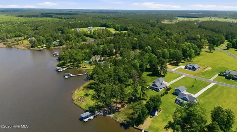 356 Southern Plantation Drive S Oriental NC 28571