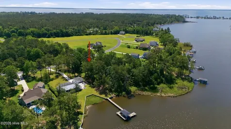 356 Southern Plantation Drive S Oriental NC 28571
