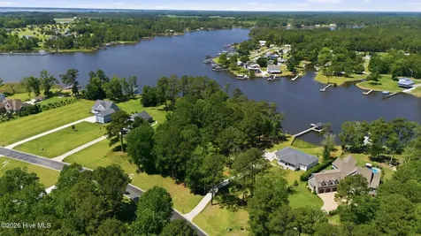 356 Southern Plantation Drive S Oriental NC 28571