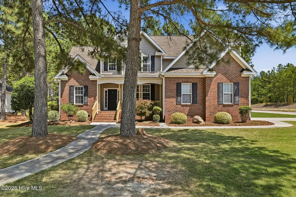 100 Cross Pointe Lane Aberdeen NC 28315