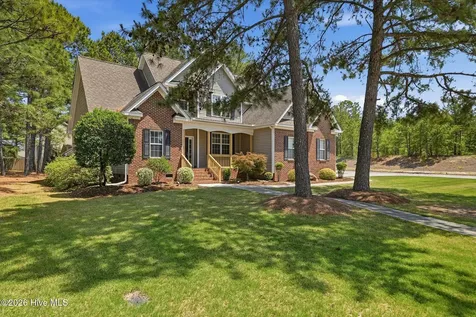100 Cross Pointe Lane Aberdeen NC 28315