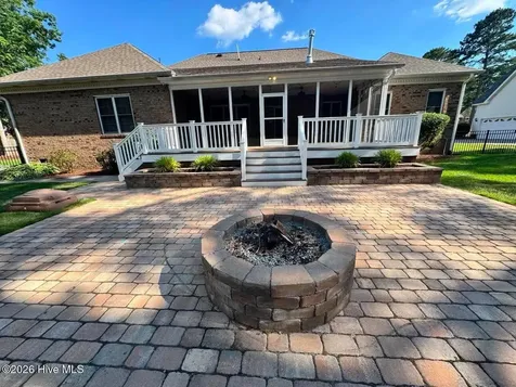 1625 Pelham Road Winterville NC 28590