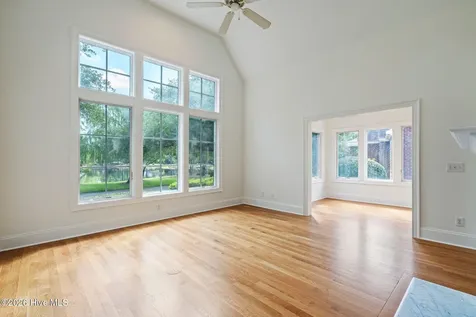 4908 Lake Renaissance Circle Wilmington NC 28409